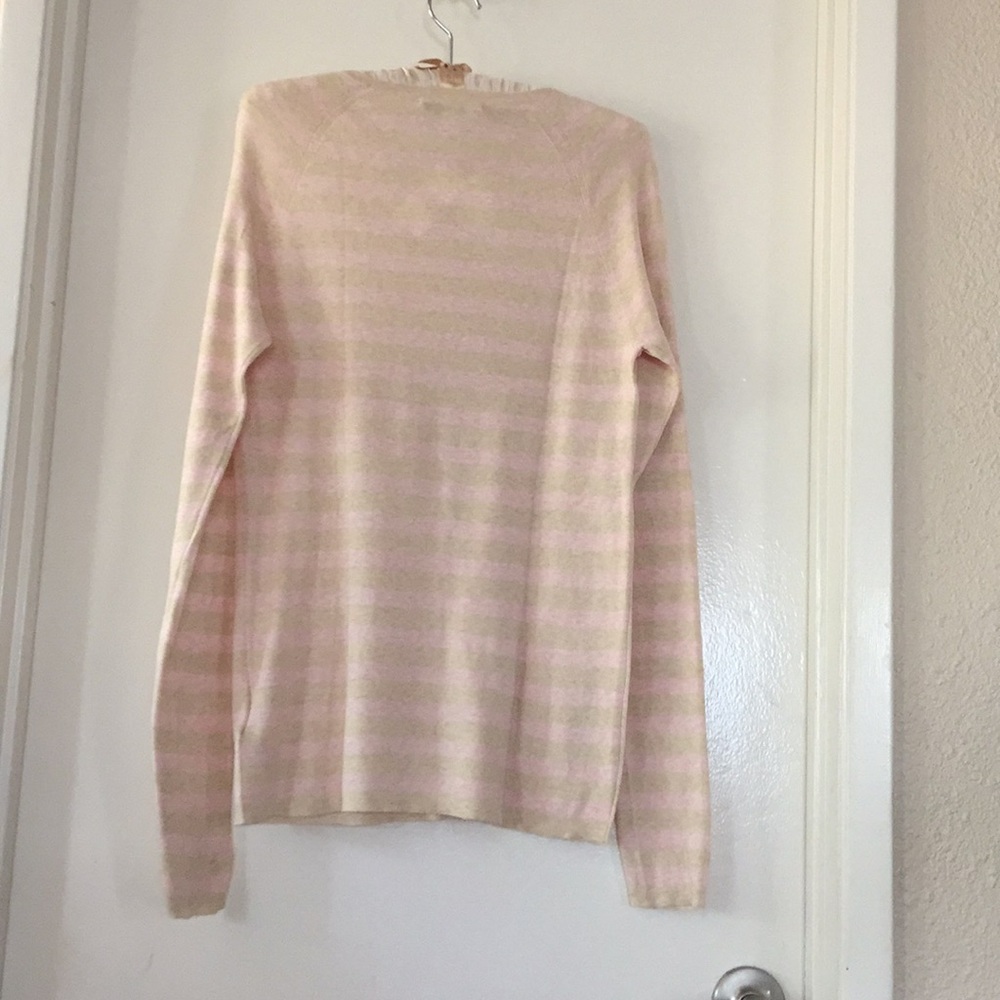 Slight Pink Top - Picture 2 of 4